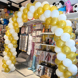 ARCHE DE BALLONS LATEX – SPIRALE OU DOMINO (2 À 4 COULEURS)