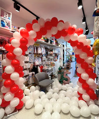 BALLOON ARCHES FOR YOUR FESTIVE EVENTS 