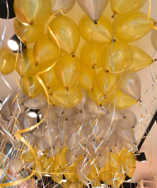SET OF 100 30CM LATEX BALLOONS INFLATED WITH HELIUM
