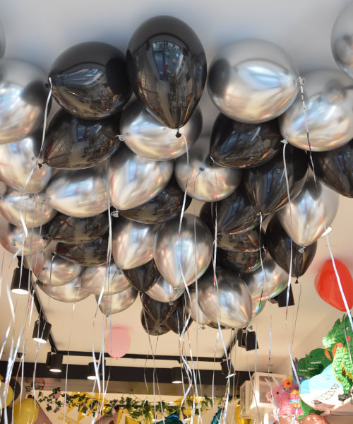 SET OF 25 30CM LATEX BALLOONS INFLATED WITH HELIUM