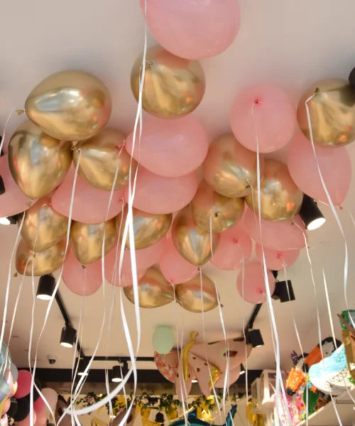 SET OF 25 30CM LATEX BALLOONS INFLATED WITH HELIUM