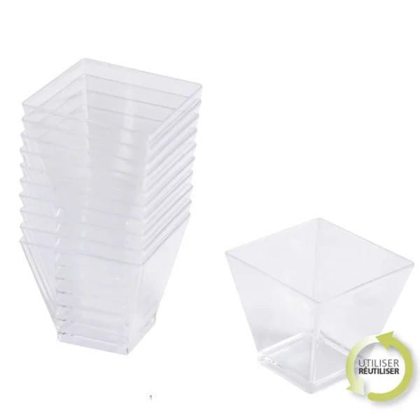 SET 6 REUSABLE PLASTIC PLATES 18CM GOLD