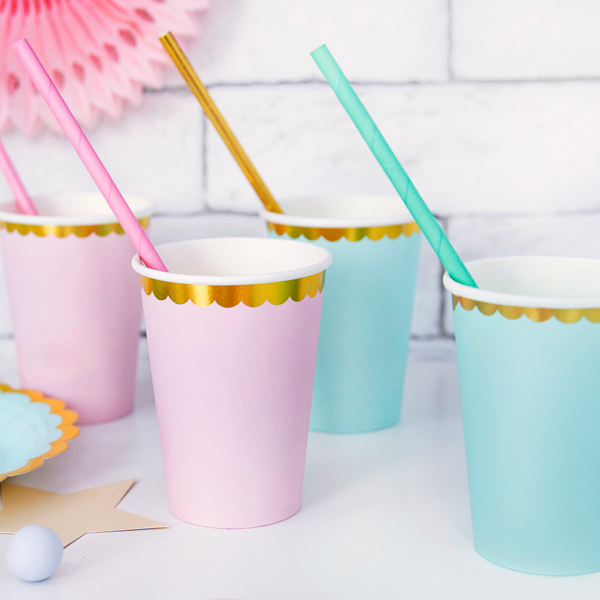 SET OF 6 LIGHT PINK PAPER CUPS 23CL - A FESTIVE AND SUSTAINABLE TABLE DECORATION